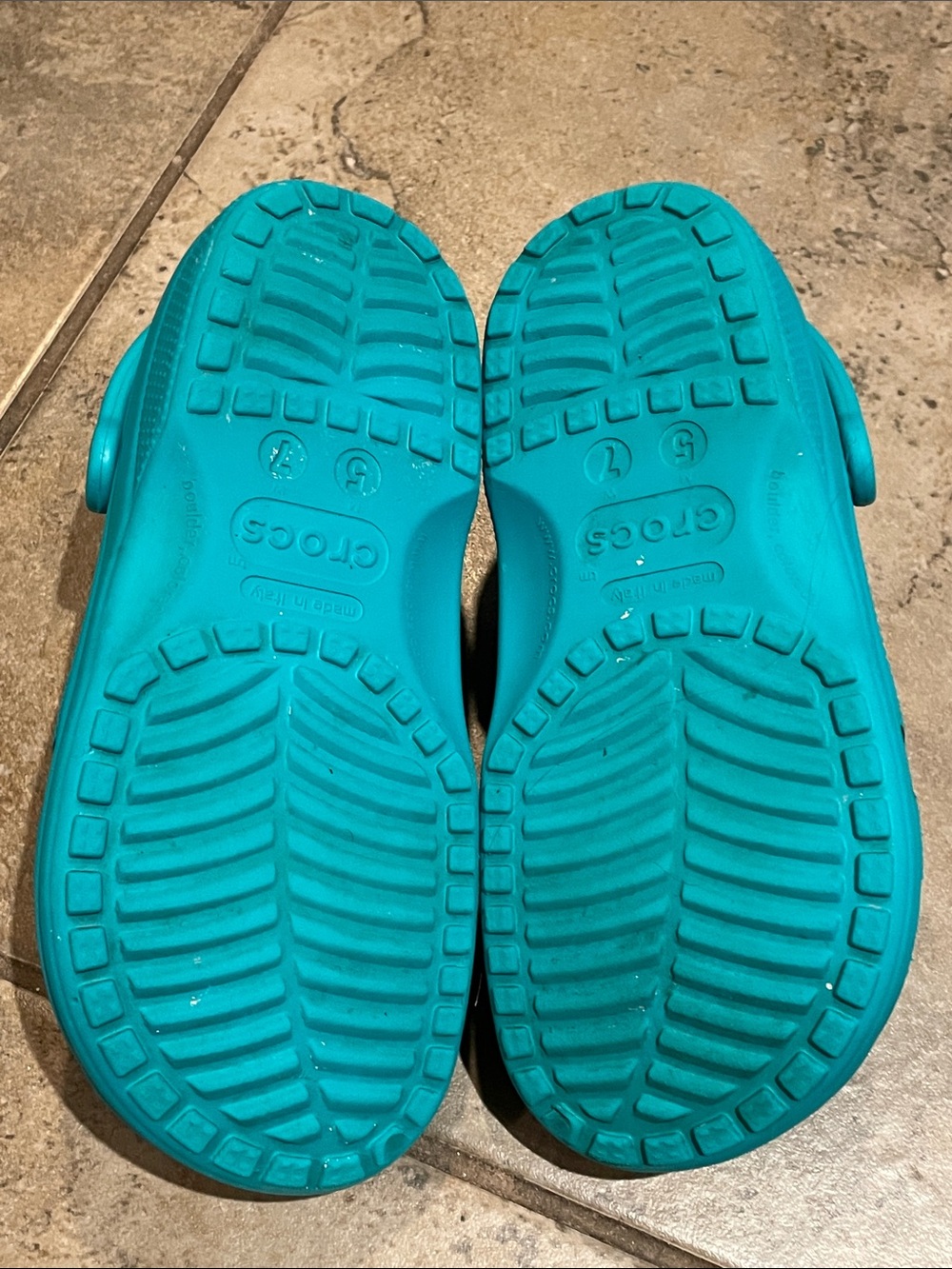 Crocs Teal Green Classic Clog Slip-on Shoe Unisex Mens 5 Womens 7 Beach Comfort - Picture 6 of 11